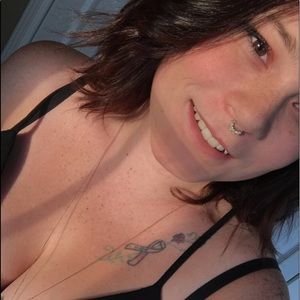 Meet your Posher, Mynda-lee